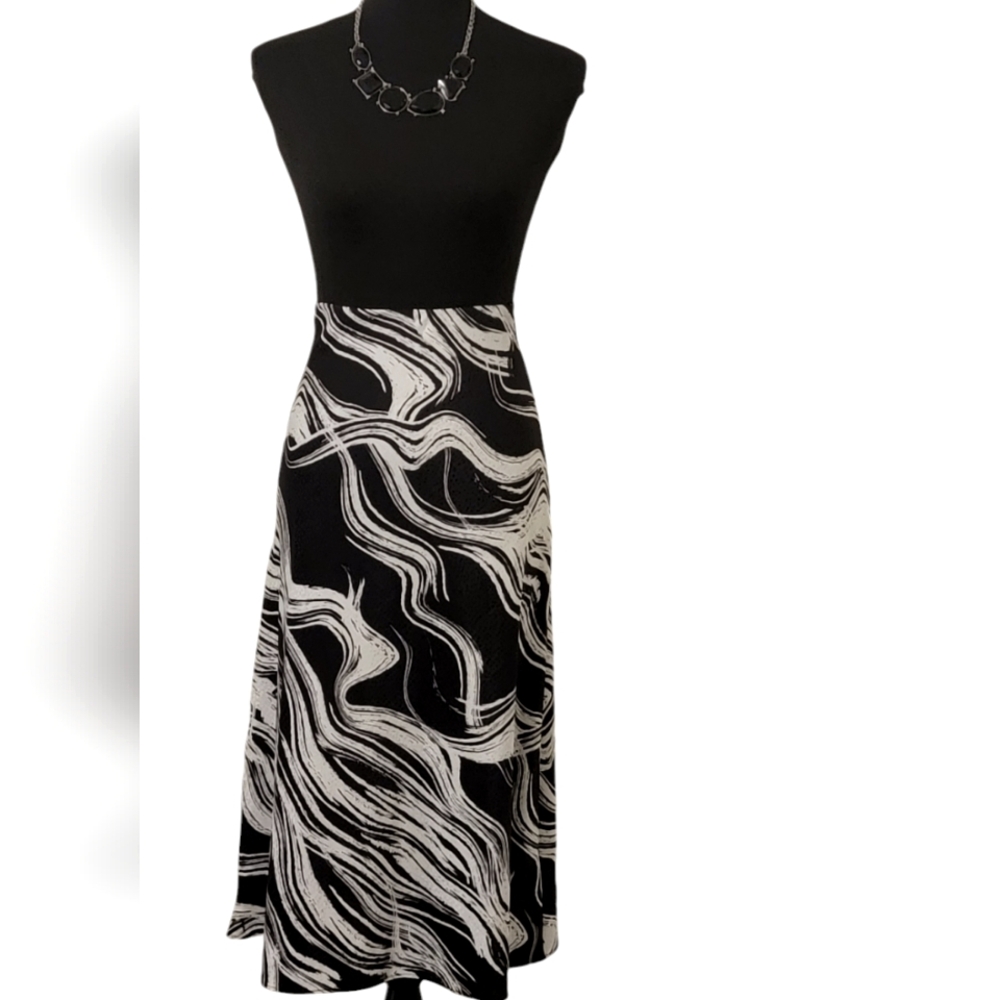 Nine West Abstract A-Line Form-Fitting Midi Slip … - image 7